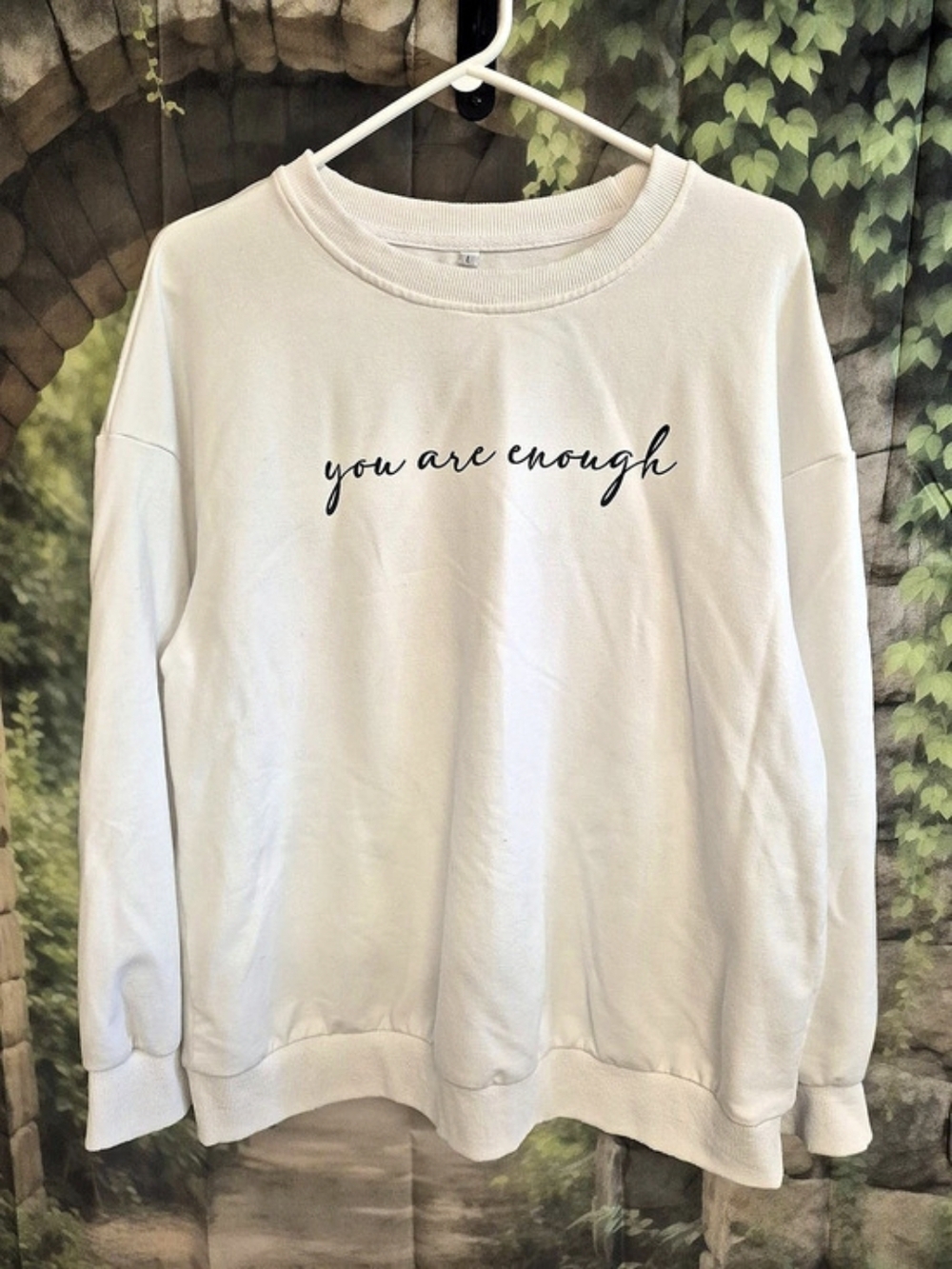 Graphic Long Sleeve Sweatshirt Size Large Like New